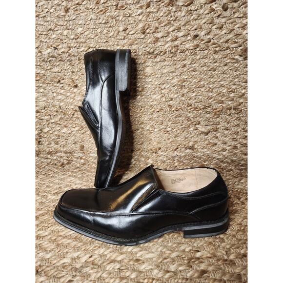 Florsheim Corvell Men\'s Slip on Black Leather Loafer Dress Shoes Size 13